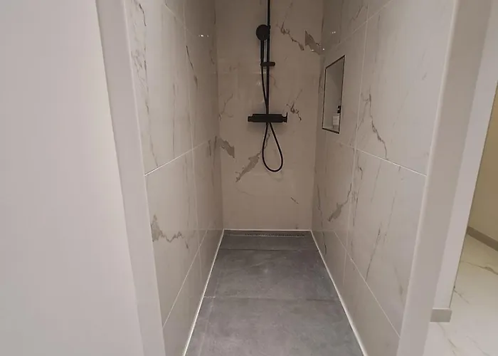 Be Zen O Bizet Sauna Fauteuil Massant Jardin